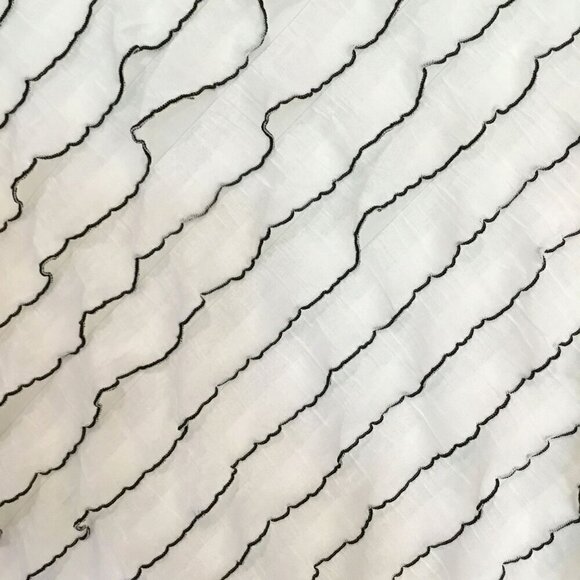 Saint Tropez Women's Sleeveless Diagonal Ruffle Stretchy Lined Blouse Size Large - Picture 5 of 8